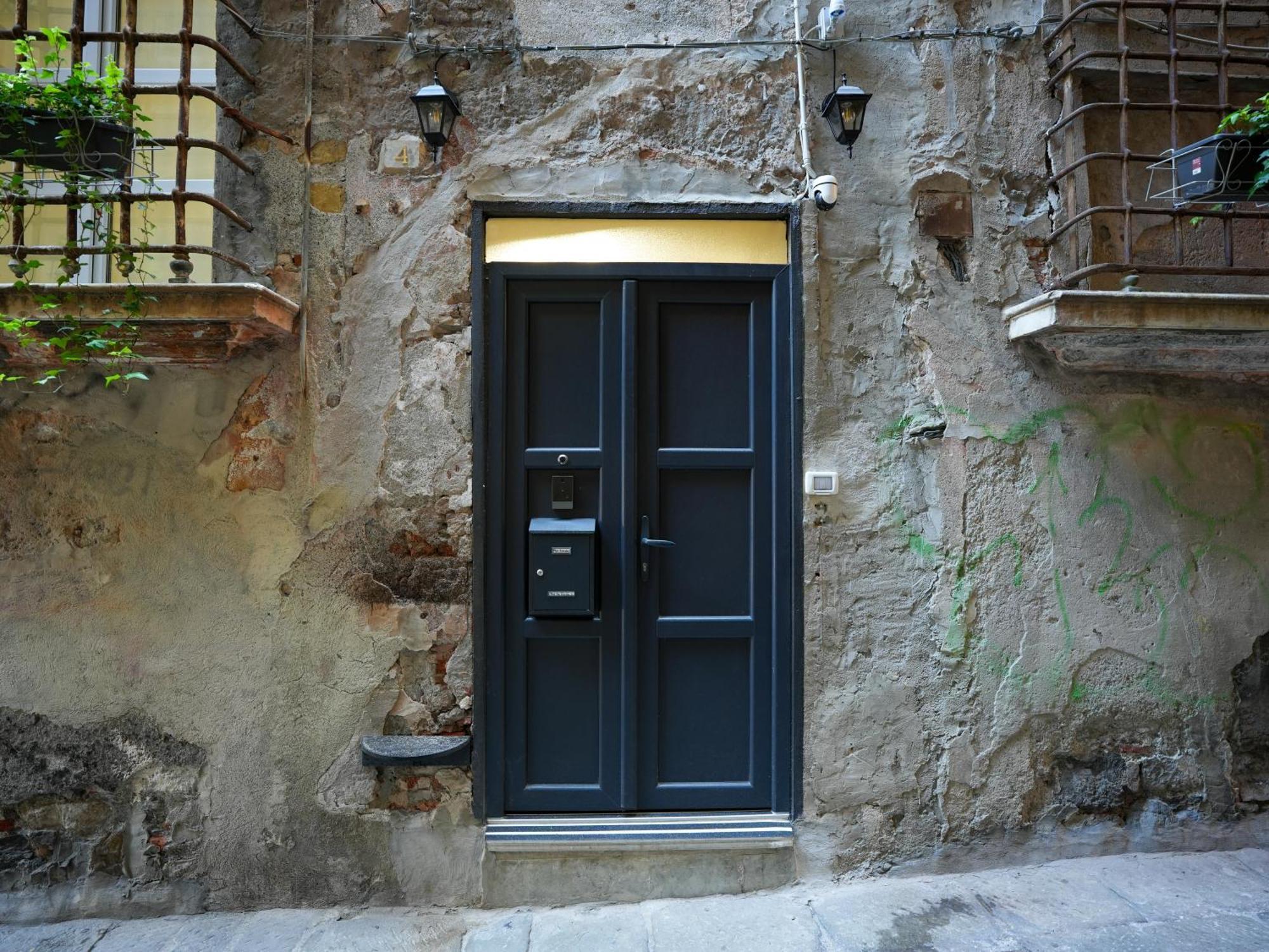 La Cisterna Dei Rolli Apartment *